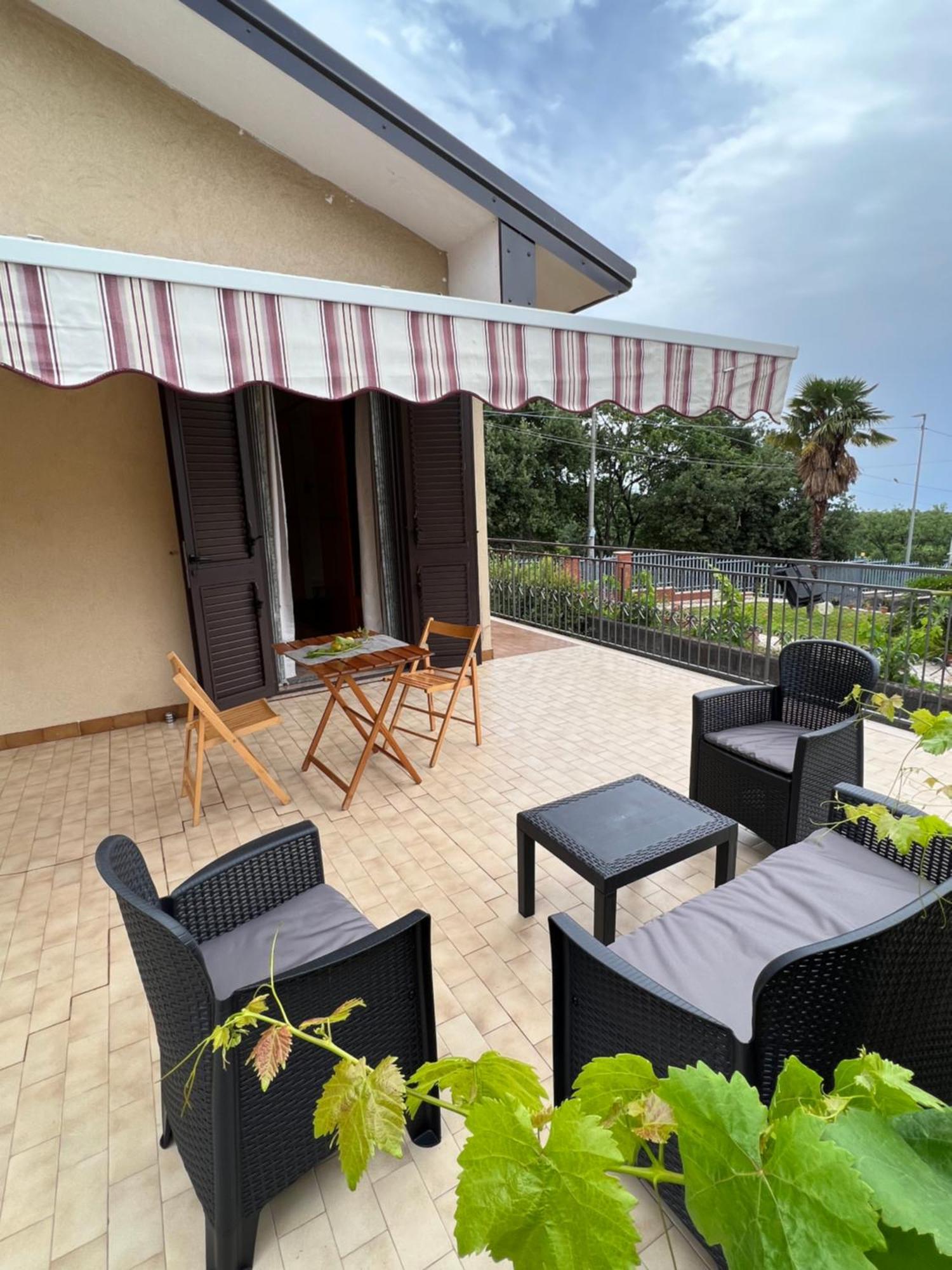 Casa Vacanze "Sautufao" Santa Venerina Exterior photo